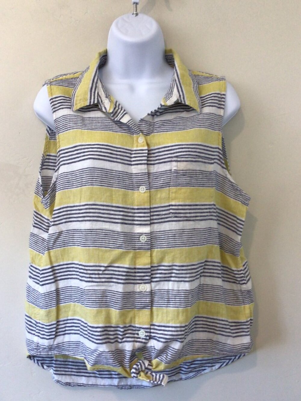 beachlungelounge Striped Button Down Sleeveless Linen Blend Shirt